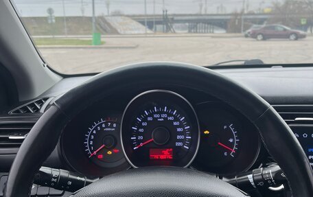KIA Rio III рестайлинг, 2015 год, 1 050 000 рублей, 9 фотография