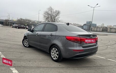 KIA Rio III рестайлинг, 2015 год, 1 050 000 рублей, 3 фотография