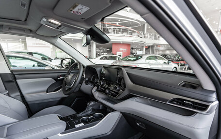 Toyota Highlander, 2025 год, 6 790 000 рублей, 11 фотография