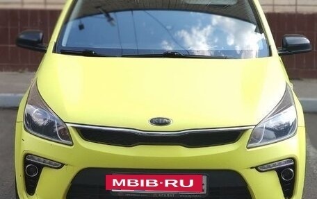 KIA Rio IV, 2019 год, 1 100 000 рублей, 3 фотография