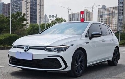 Volkswagen Golf VIII, 2023 год, 1 790 000 рублей, 1 фотография