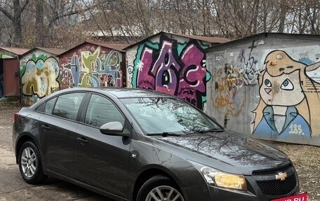 Chevrolet Cruze II, 2011 год, 650 000 рублей, 4 фотография