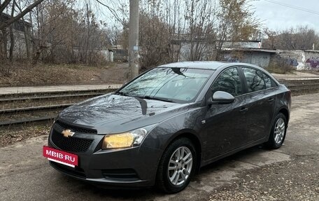 Chevrolet Cruze II, 2011 год, 650 000 рублей, 5 фотография