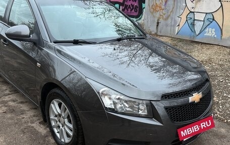 Chevrolet Cruze II, 2011 год, 650 000 рублей, 16 фотография