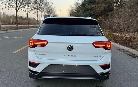 Volkswagen T-Roc I, 2022 год, 2 225 000 рублей, 9 фотография