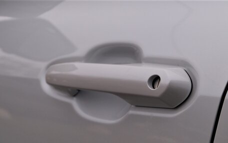 Toyota Highlander, 2025 год, 5 950 000 рублей, 13 фотография