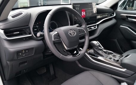 Toyota Highlander, 2025 год, 5 950 000 рублей, 16 фотография