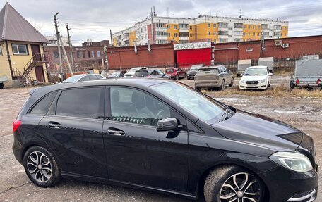 Mercedes-Benz B-Класс, 2012 год, 1 224 000 рублей, 2 фотография