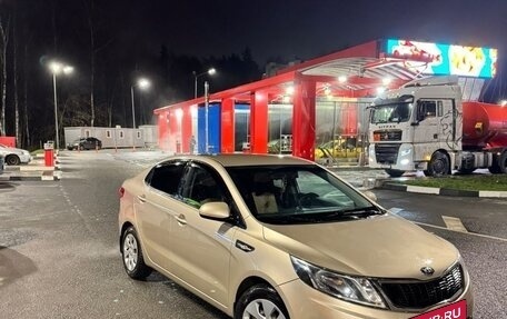 KIA Rio III рестайлинг, 2015 год, 780 000 рублей, 16 фотография