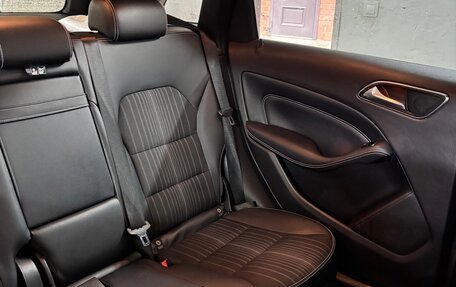 Mercedes-Benz B-Класс, 2012 год, 1 224 000 рублей, 13 фотография