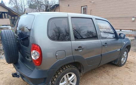 Chevrolet Niva I рестайлинг, 2012 год, 350 000 рублей, 2 фотография
