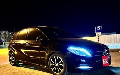 Mercedes-Benz B-Класс, 2012 год, 1 224 000 рублей, 29 фотография