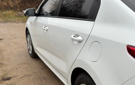 KIA Rio IV, 2018 год, 799 000 рублей, 7 фотография