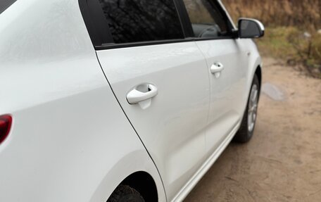 KIA Rio IV, 2018 год, 799 000 рублей, 8 фотография
