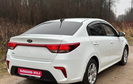 KIA Rio IV, 2018 год, 799 000 рублей, 4 фотография