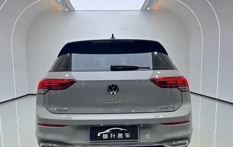 Volkswagen Golf VIII, 2024 год, 2 050 000 рублей, 5 фотография