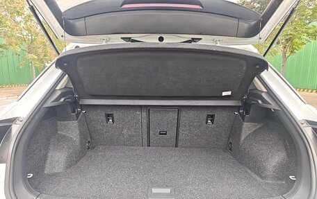 Volkswagen T-Roc I, 2022 год, 2 000 000 рублей, 19 фотография