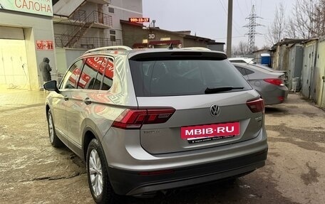 Volkswagen Tiguan II, 2017 год, 2 590 000 рублей, 4 фотография