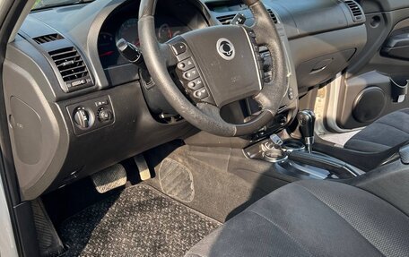 SsangYong Rexton III, 2012 год, 1 600 000 рублей, 29 фотография