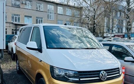 Volkswagen Caravelle T6 рестайлинг, 2018 год, 2 800 000 рублей, 10 фотография