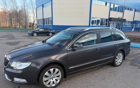 Skoda Superb III рестайлинг, 2011 год, 1 700 000 рублей, 4 фотография