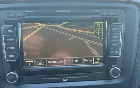Skoda Superb III рестайлинг, 2011 год, 1 700 000 рублей, 15 фотография