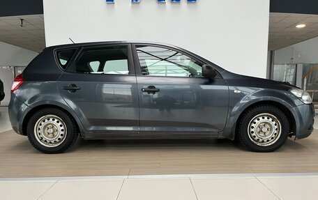 KIA cee'd I рестайлинг, 2011 год, 519 000 рублей, 7 фотография