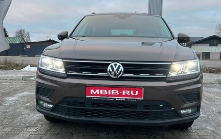 Volkswagen Tiguan II, 2019 год, 2 300 000 рублей, 1 фотография