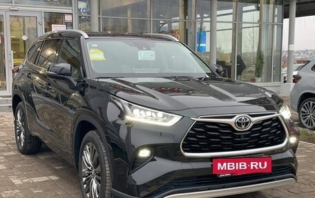 Toyota Highlander, 2025 год, 5 850 000 рублей, 4 фотография