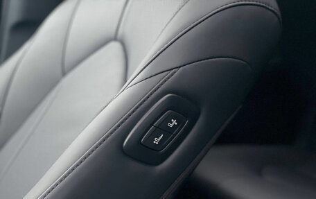 Toyota Highlander, 2025 год, 5 850 000 рублей, 12 фотография