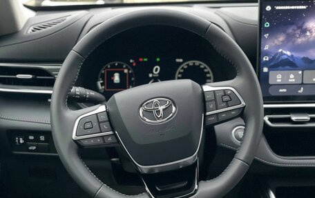 Toyota Highlander, 2025 год, 5 850 000 рублей, 17 фотография