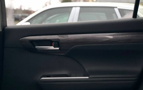 Toyota Highlander, 2025 год, 5 850 000 рублей, 28 фотография