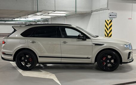 Bentley Bentayga I, 2023 год, 25 500 000 рублей, 11 фотография