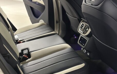 Bentley Bentayga I, 2023 год, 25 500 000 рублей, 25 фотография