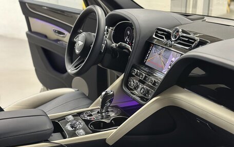 Bentley Bentayga I, 2023 год, 25 500 000 рублей, 22 фотография