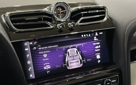 Bentley Bentayga I, 2023 год, 25 500 000 рублей, 37 фотография