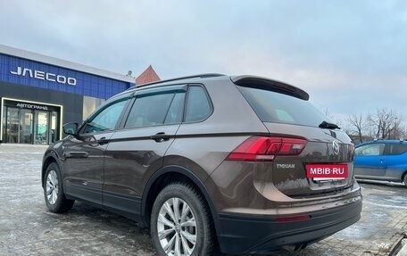 Volkswagen Tiguan II, 2019 год, 2 300 000 рублей, 4 фотография