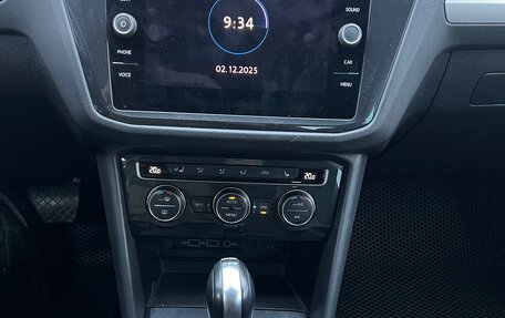 Volkswagen Tiguan II, 2019 год, 2 300 000 рублей, 10 фотография