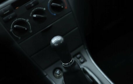 Toyota Corolla, 2005 год, 530 000 рублей, 14 фотография