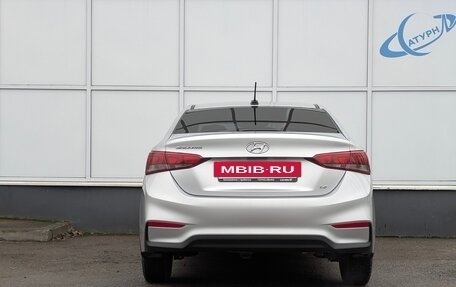 Hyundai Solaris II рестайлинг, 2017 год, 1 299 000 рублей, 7 фотография