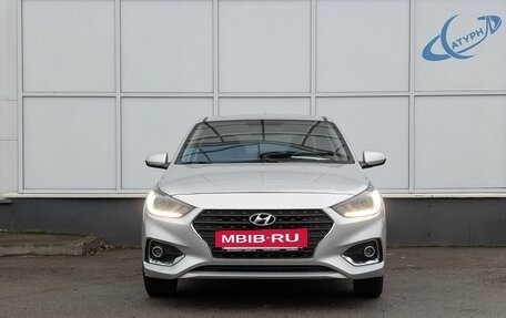 Hyundai Solaris II рестайлинг, 2017 год, 1 299 000 рублей, 2 фотография