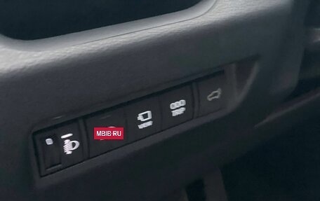 Toyota RAV4, 2025 год, 4 100 000 рублей, 9 фотография