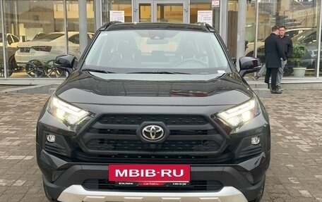 Toyota RAV4, 2025 год, 4 100 000 рублей, 3 фотография