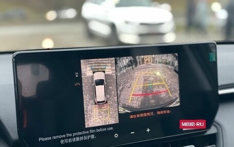 Toyota RAV4, 2025 год, 4 100 000 рублей, 19 фотография