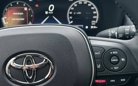 Toyota RAV4, 2025 год, 4 100 000 рублей, 15 фотография