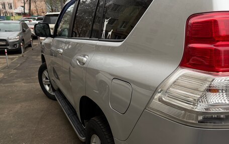 Toyota Land Cruiser Prado 150 рестайлинг 2, 2010 год, 2 499 999 рублей, 5 фотография