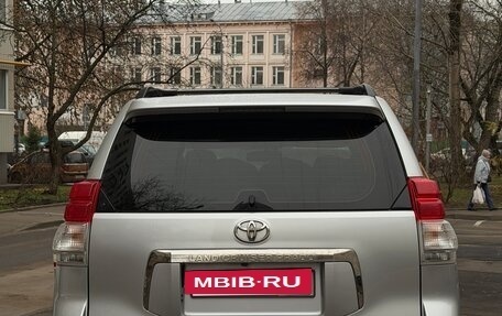 Toyota Land Cruiser Prado 150 рестайлинг 2, 2010 год, 2 499 999 рублей, 6 фотография
