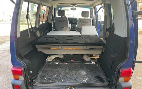 Volkswagen Caravelle T4, 1999 год, 1 300 000 рублей, 9 фотография