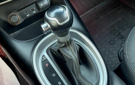 KIA Soul II рестайлинг, 2014 год, 1 099 000 рублей, 26 фотография