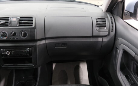 Skoda Fabia II, 2013 год, 869 000 рублей, 18 фотография